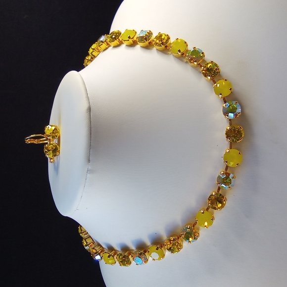 Citrine Yellow Opal and AB Crystals in Classic Gold Plated Necklace and Earrings - Picture 1 of 10